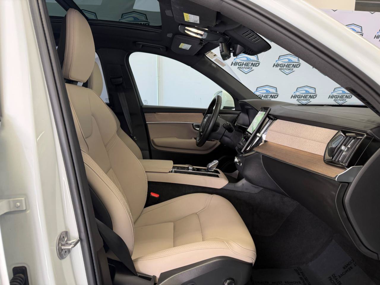 Used 2026 Volvo XC90 B6 Plus AWD/4WD image 28