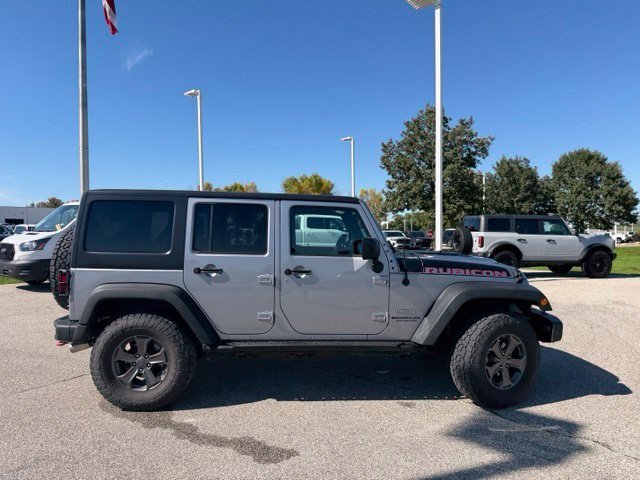 Used 2017 Jeep Wrangler Unlimited Rubicon AWD/4WD image 9