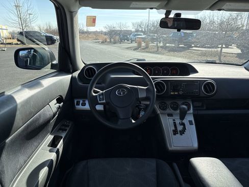 Used 2012 Scion xB image 14