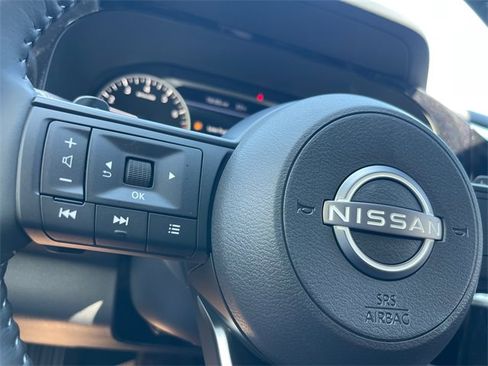 New 2025 Nissan Pathfinder SV w/ SV Premium Package image 14