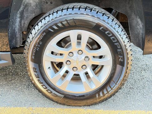 Used 2020 Chevrolet Suburban LT image 88