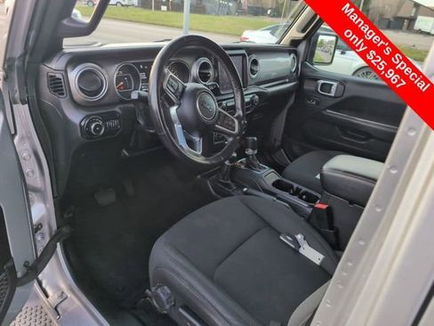 Used 2021 Jeep Wrangler Unlimited Sahara w/ Uconnect 4C Nav & Sound Group image 11
