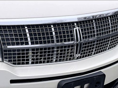 Used 2008 Lincoln MKX AWD image 29