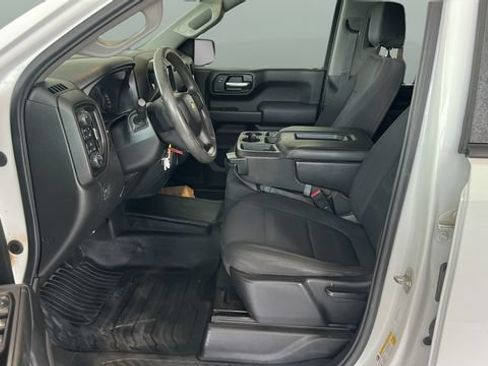Used 2020 Chevrolet Silverado 1500 W/T w/ WT Convenience Package AWD/4WD image 8