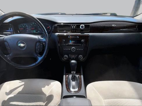 Used 2012 Chevrolet Impala LT FWD image 13