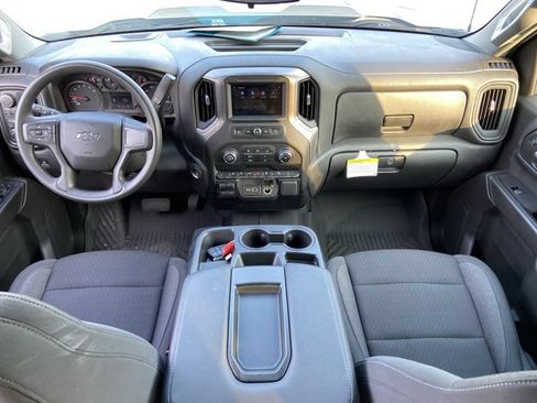 Used 2025 Chevrolet Silverado 1500 Custom Trail Boss AWD/4WD image 51