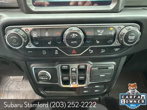 Used 2019 Jeep Wrangler Unlimited Sahara AWD/4WD image 23