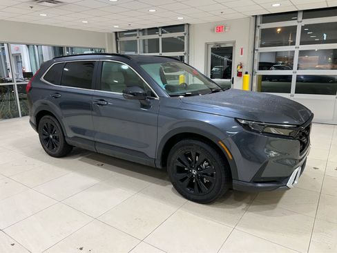 Used 2023 Honda CR-V Sport Touring image 1