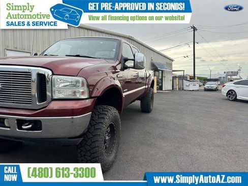 Used 2006 Ford F250 Lariat image 3