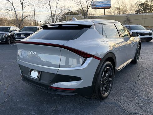 Used 2025 Kia EV6 Light image 7