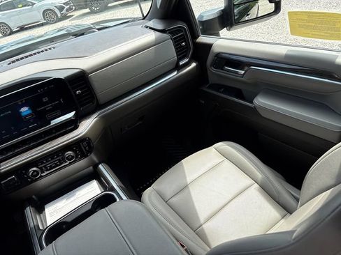 Certified 2024 Chevrolet Silverado 3500 LTZ w/ LTZ Plus Package AWD/4WD image 23