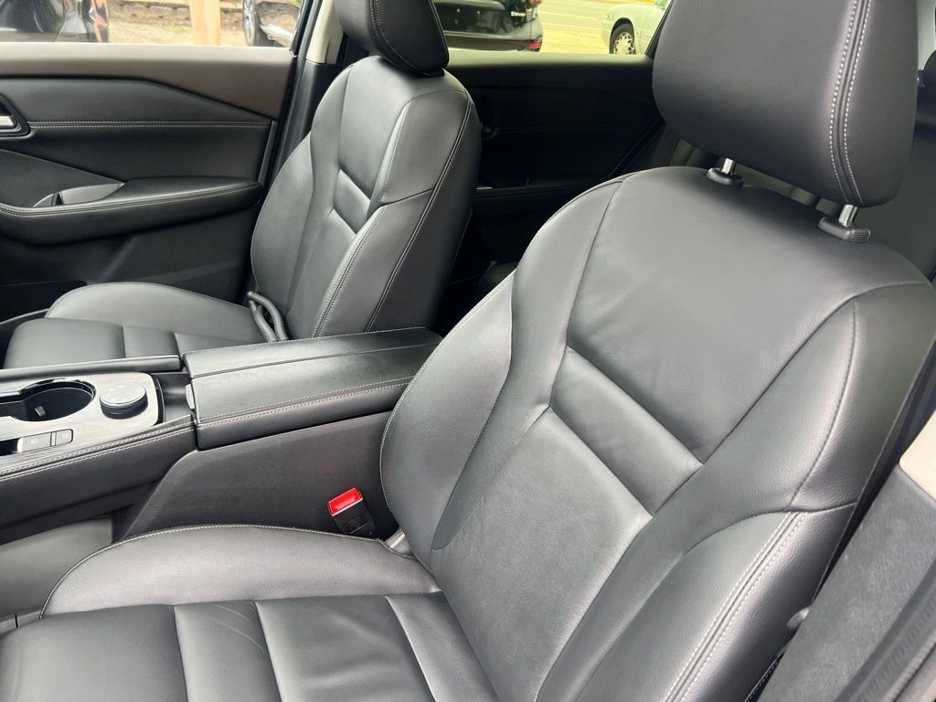 Certified 2023 Nissan Rogue SL AWD/4WD image 5