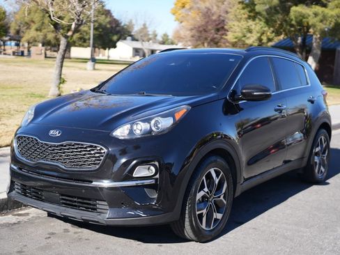 Used 2020 Kia Sportage EX w/ Option Group 15 image 1