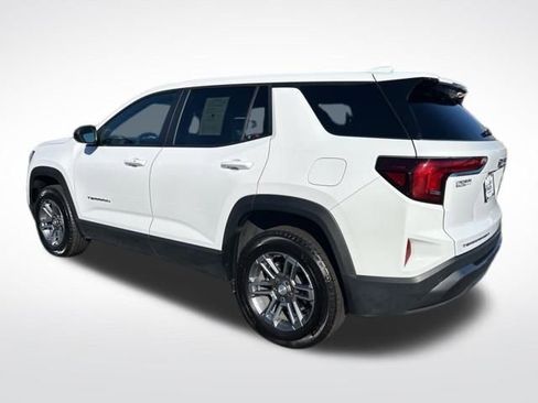 Used 2025 GMC Terrain Elevation image 4