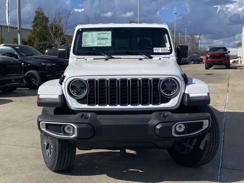 New 2026 Jeep Gladiator Sport AWD/4WD image 2