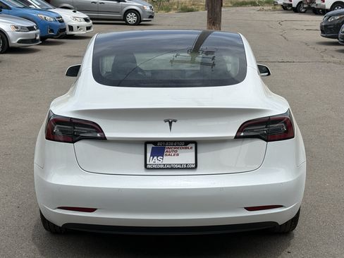 Used 2020 Tesla Model 3 Standard Range RWD image 5