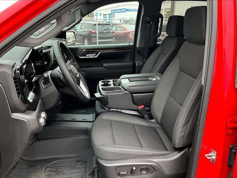 Used 2025 GMC Sierra 1500 Elevation w/ X31 Off-Road Package AWD/4WD image 23