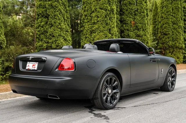 Used 2016 Rolls-Royce Dawn RWD image 23