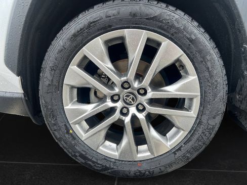 Used 2024 Toyota RAV4 XLE Premium w/ Weather Package AWD/4WD image 9
