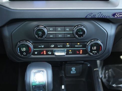 New 2025 Ford Bronco Outer Banks image 14