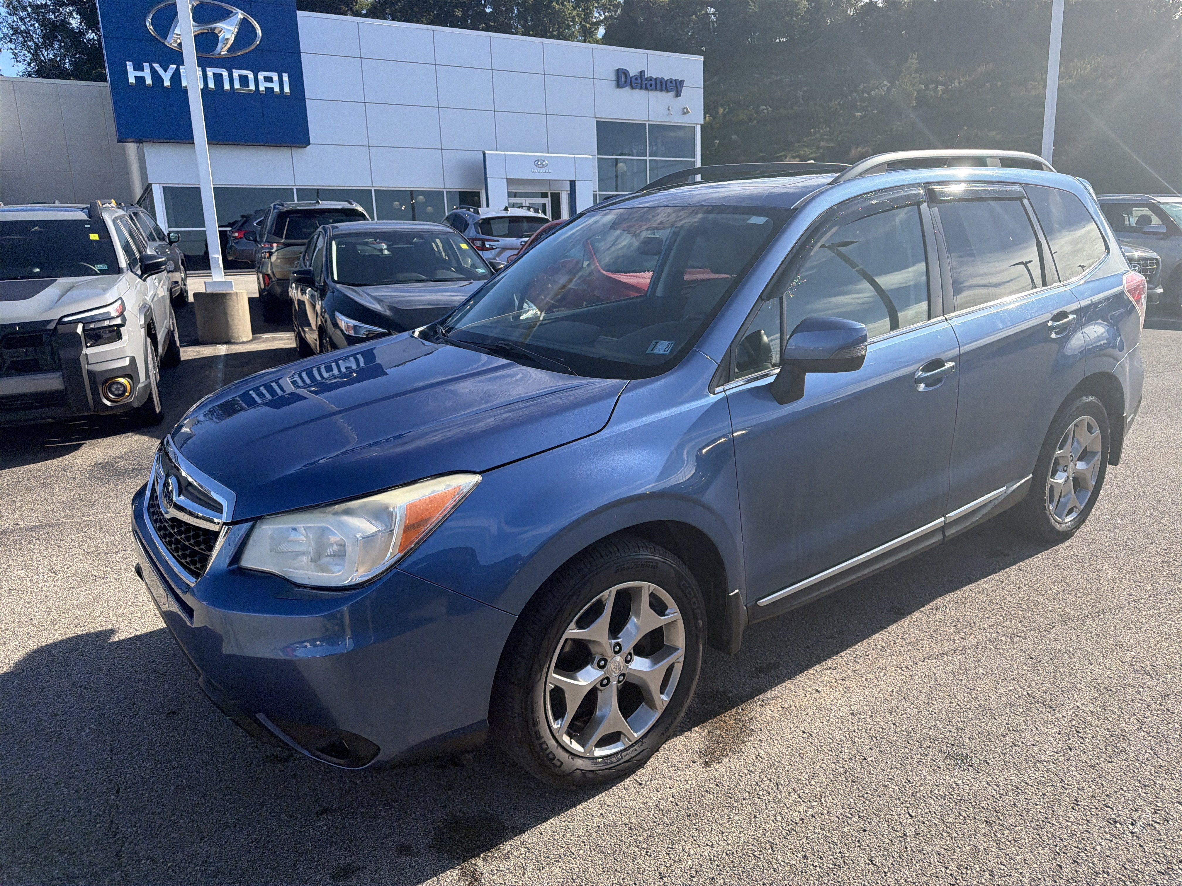 Used 2015 Subaru Forester 2.5i Touring AWD/4WD image 10