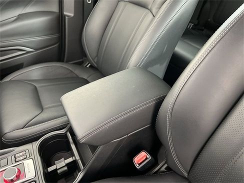Used 2021 Subaru Forester Touring image 22