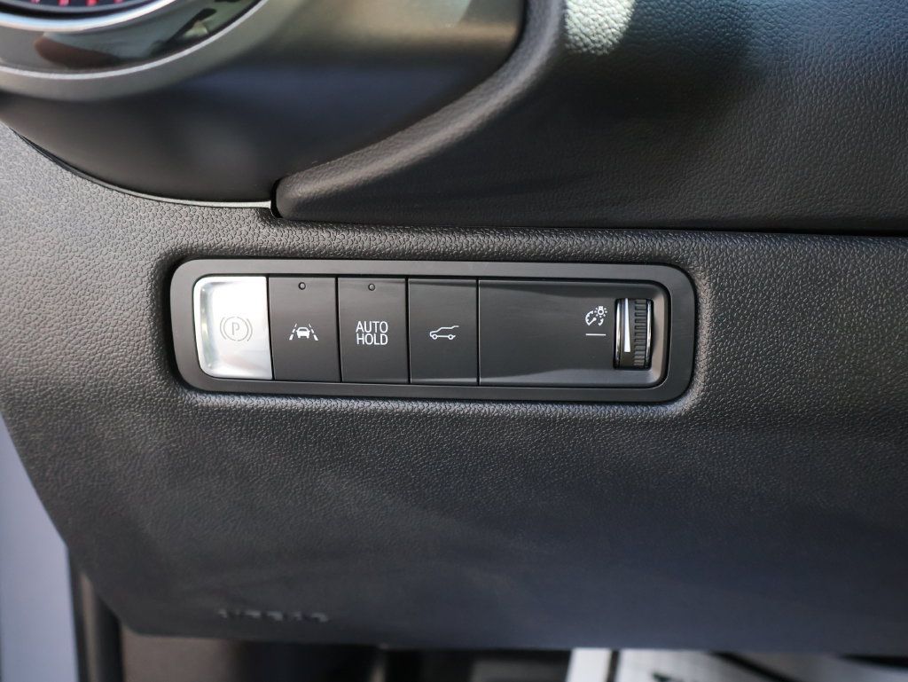 Certified 2024 Chevrolet Equinox EV RS FWD image 42