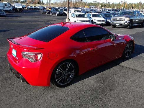 Used 2014 Scion FR-S image 5