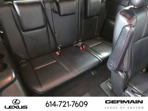 Used 2019 Toyota Highlander SE image 22