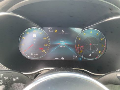 Used 2020 Mercedes-Benz GLC 300 4MATIC image 18