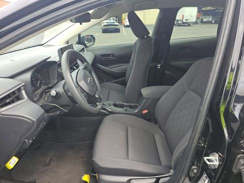 Used 2024 Toyota Corolla LE image 10