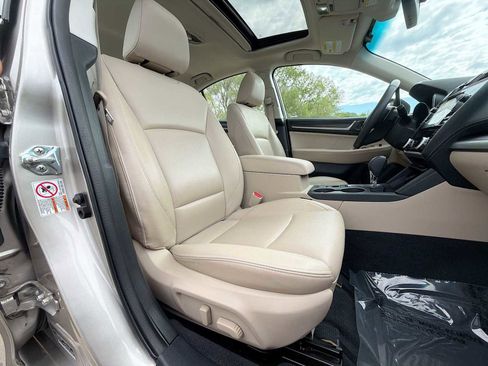 Used 2019 Subaru Legacy 2.5i Limited w/ Popular Package #2A AWD/4WD image 19
