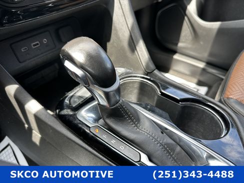 Used 2020 Buick Encore GX Essence image 23