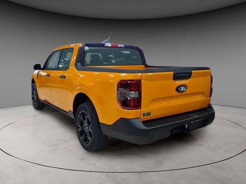 New 2026 Ford Maverick XLT w/ XLT Luxury Package image 3