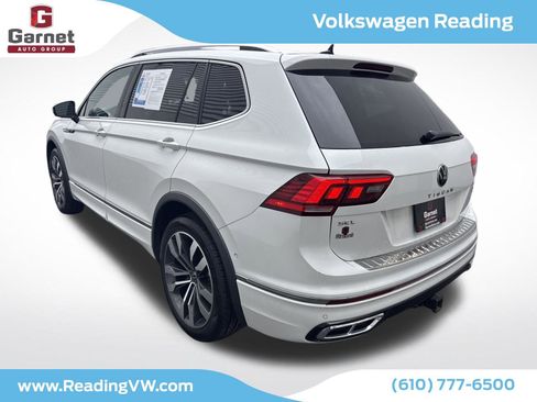 Used 2022 Volkswagen Tiguan SEL R-Line image 3
