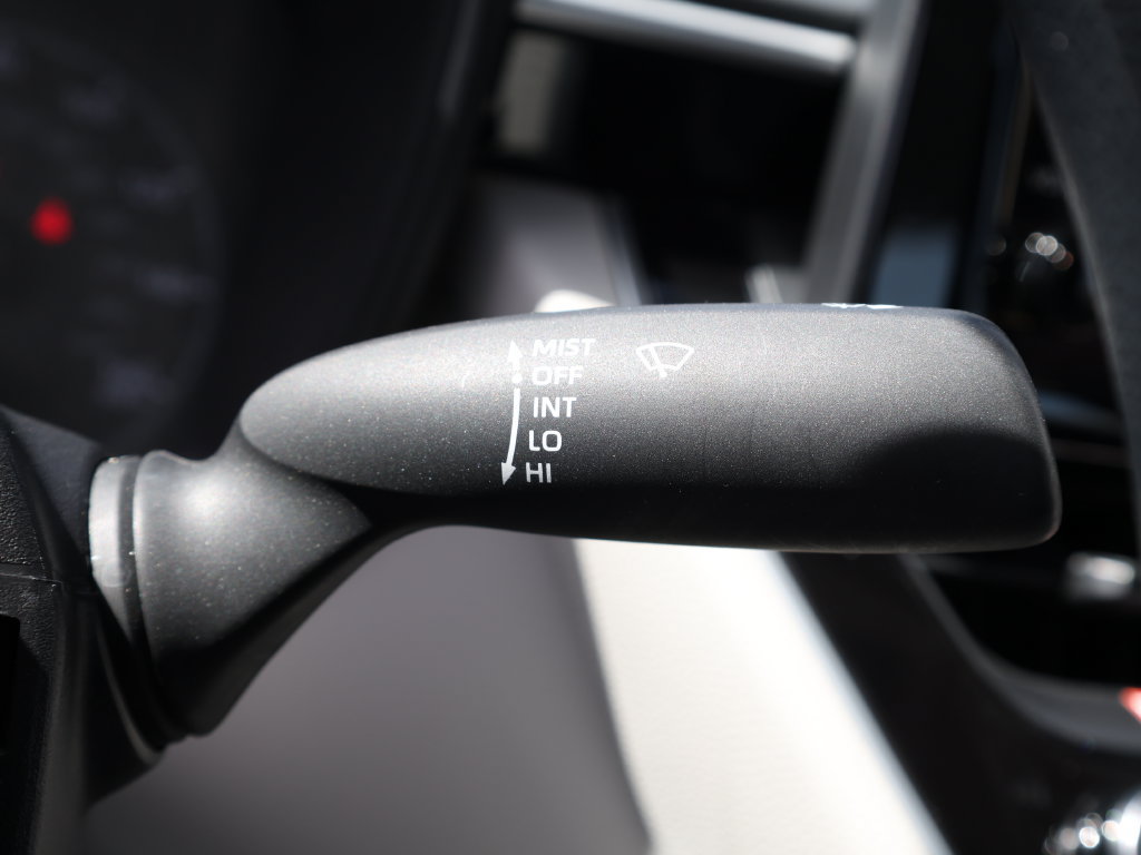 Used 2025 Toyota Corolla LE FWD image 32