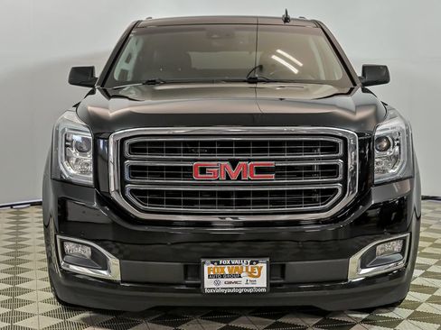 Used 2017 GMC Yukon SLT AWD/4WD image 4