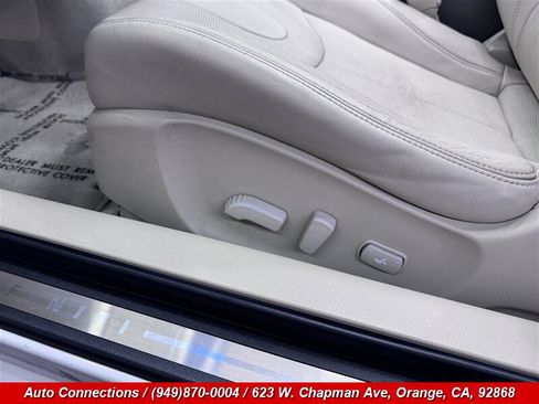 Used 2010 INFINITI G37 Convertible w/ Premium Pkg RWD image 25