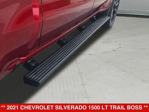 Used 2021 Chevrolet Silverado 1500 LT Trail Boss AWD/4WD image 37