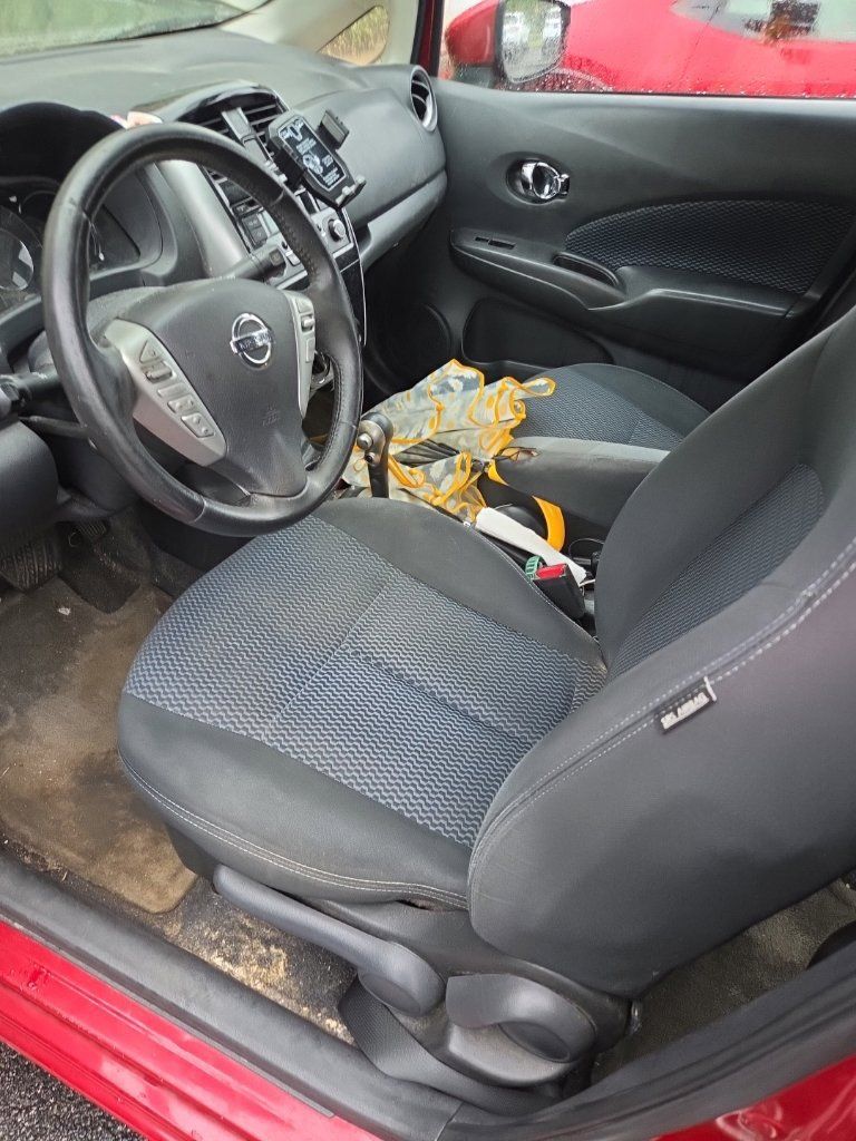 Used 2020 Nissan Versa S FWD image 9