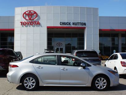 Used 2025 Toyota Corolla LE
