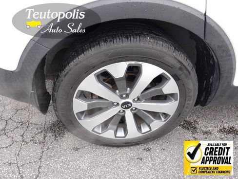 Used 2020 Kia Telluride S FWD image 12