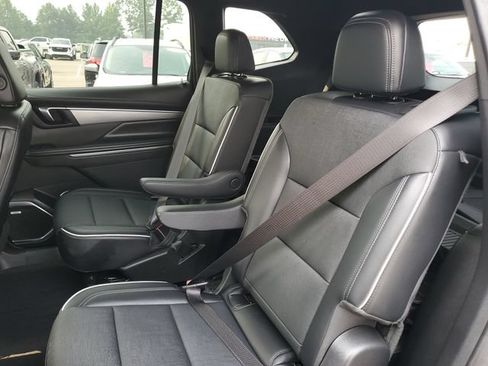 Used 2025 Buick Enclave Preferred w/ Trailering Package, 5000 lbs. FWD image 30