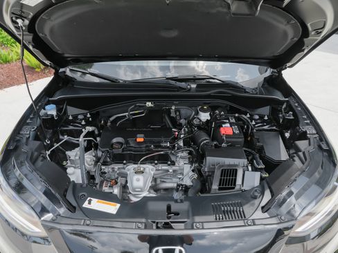 Used 2024 Honda HR-V EX-L image 41