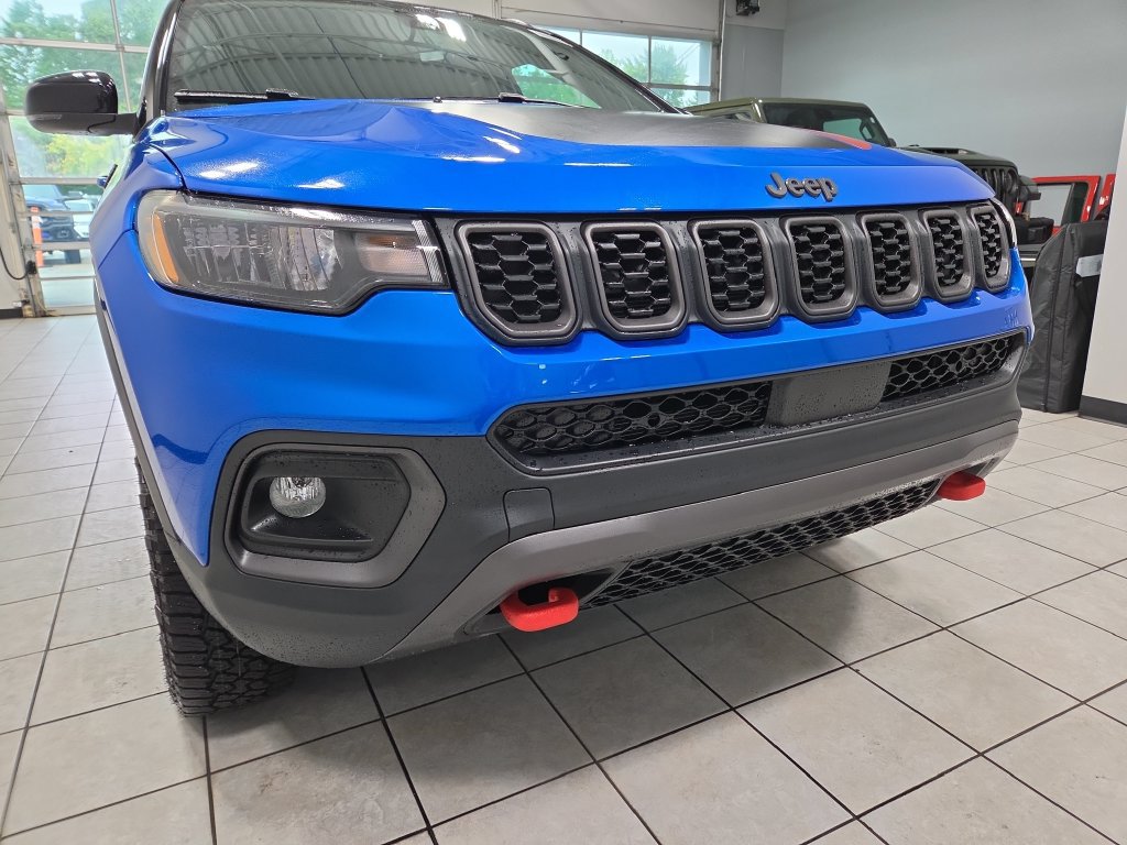 New 2026 Jeep Compass Trailhawk AWD/4WD image 13