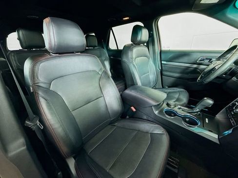 Used 2016 Ford Explorer Sport w/ Equipment Group 401A image 32