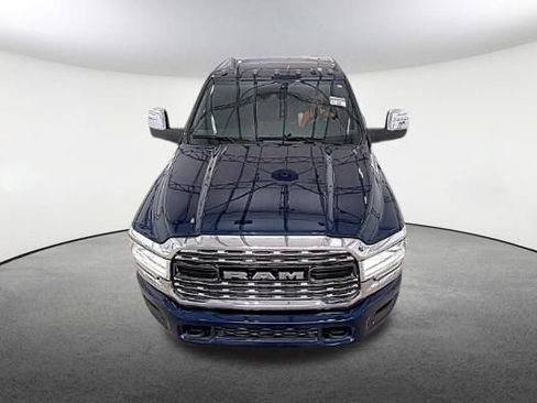 Used 2024 RAM 3500 Limited AWD/4WD image 2