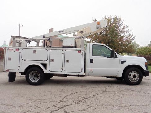 Used 2008 Ford F350 XLT image 7