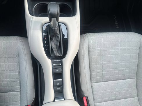 Used 2024 Honda HR-V LX image 22