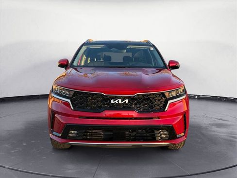 Used 2023 Kia Sorento EX w/ Panoramic Sunroof Package image 9
